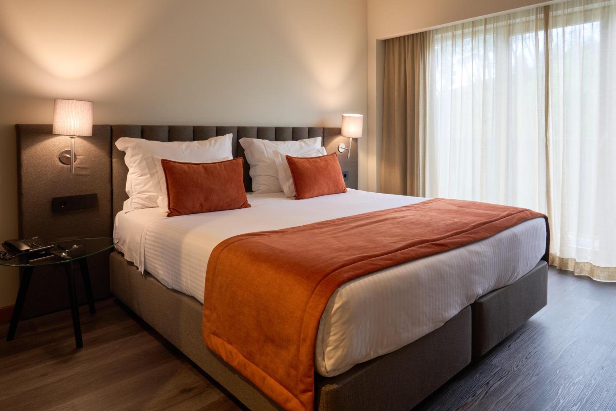 Hotel Versatile Guarda Zewnętrze zdjęcie