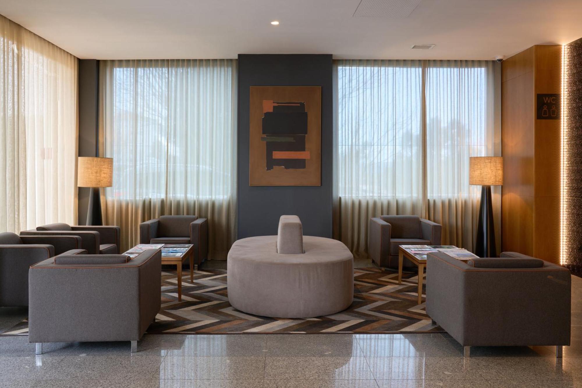 Hotel Versatile Guarda Zewnętrze zdjęcie