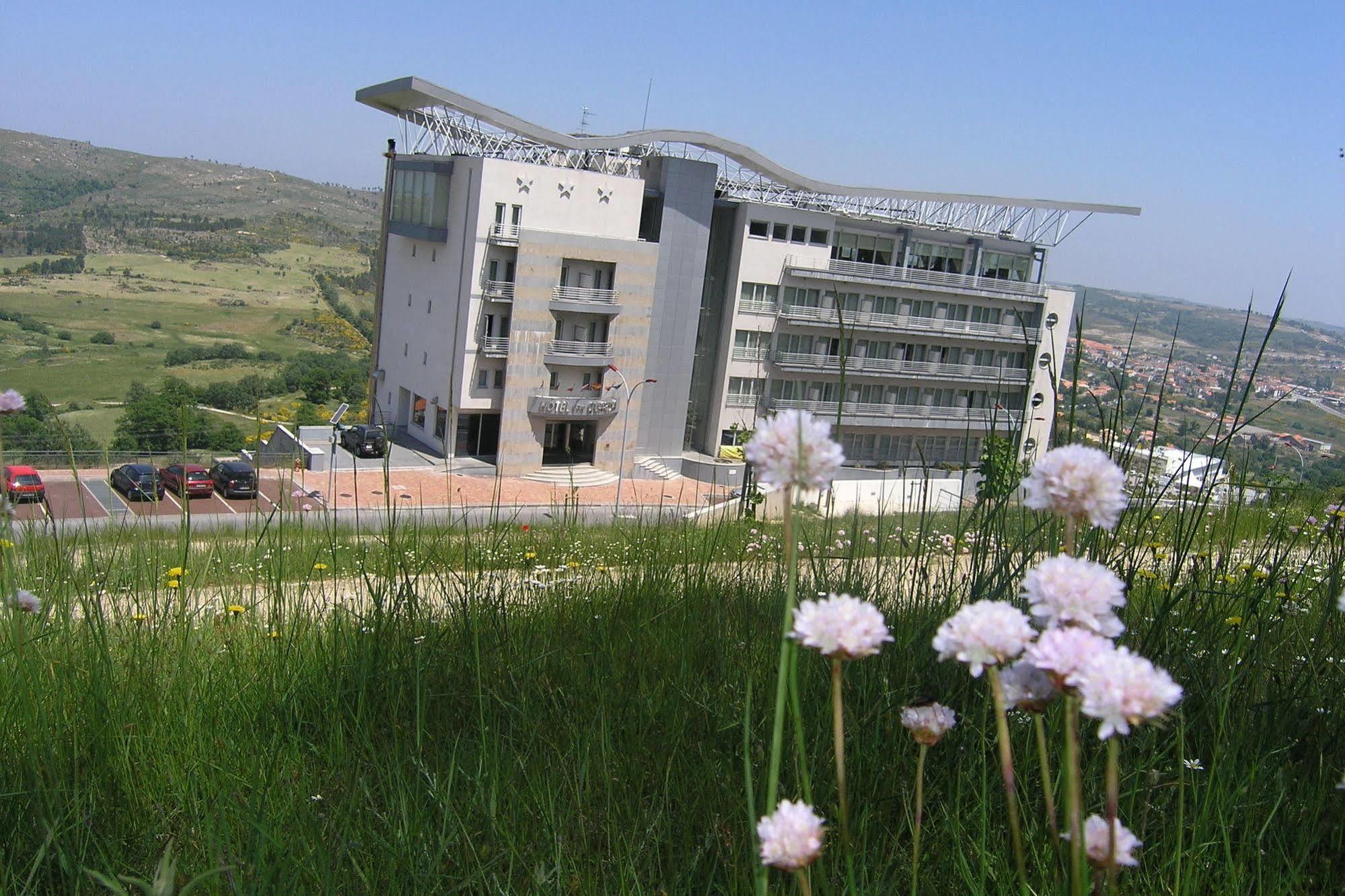 Hotel Versatile Guarda Zewnętrze zdjęcie