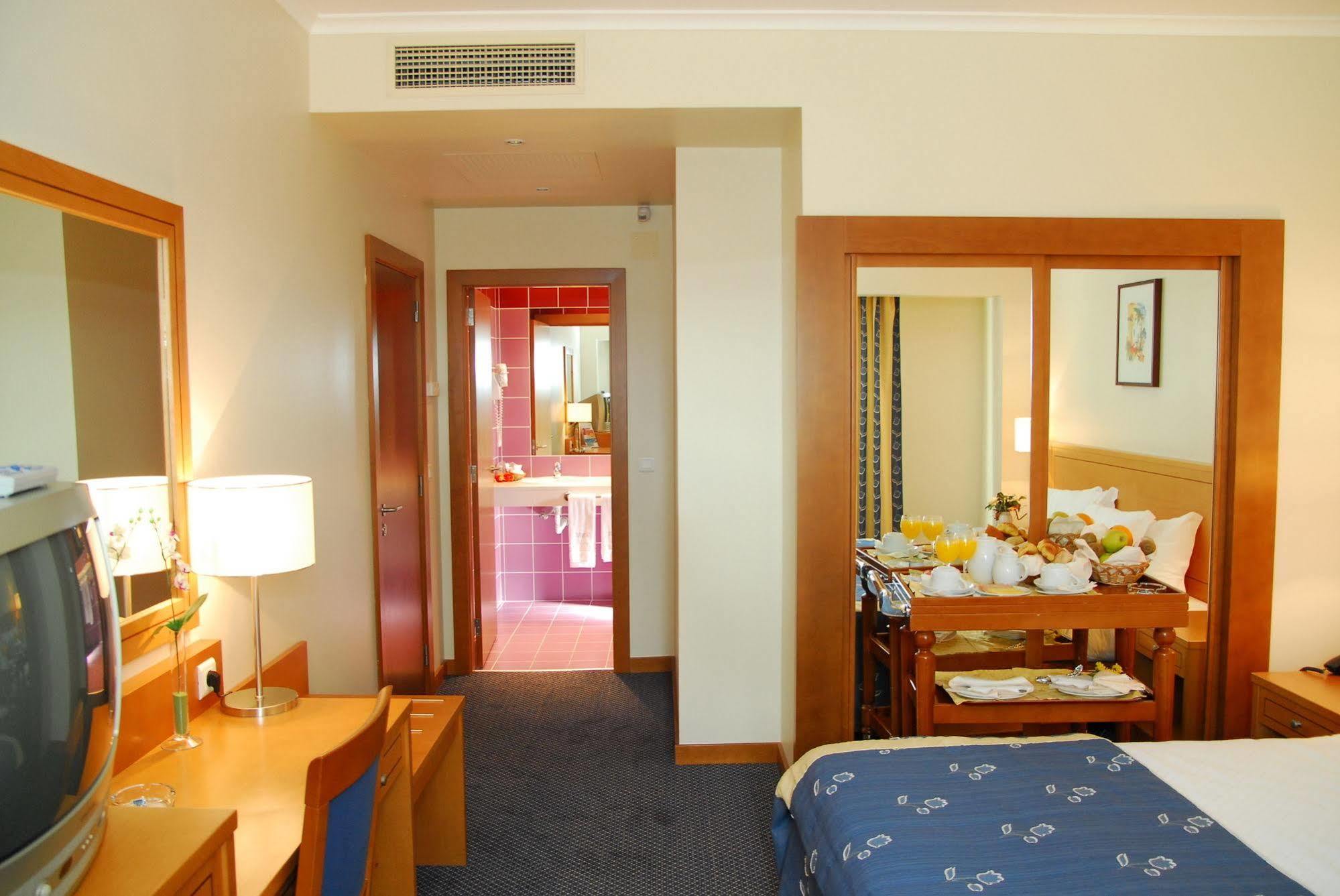 Hotel Versatile Guarda Zewnętrze zdjęcie